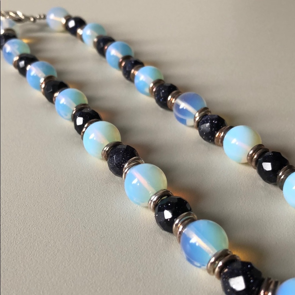 Interstellar Beaded Necklace - Picture 1 of 3